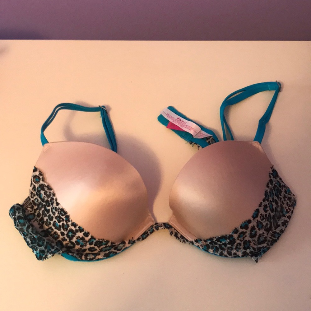 Victoria secret two-toned bra